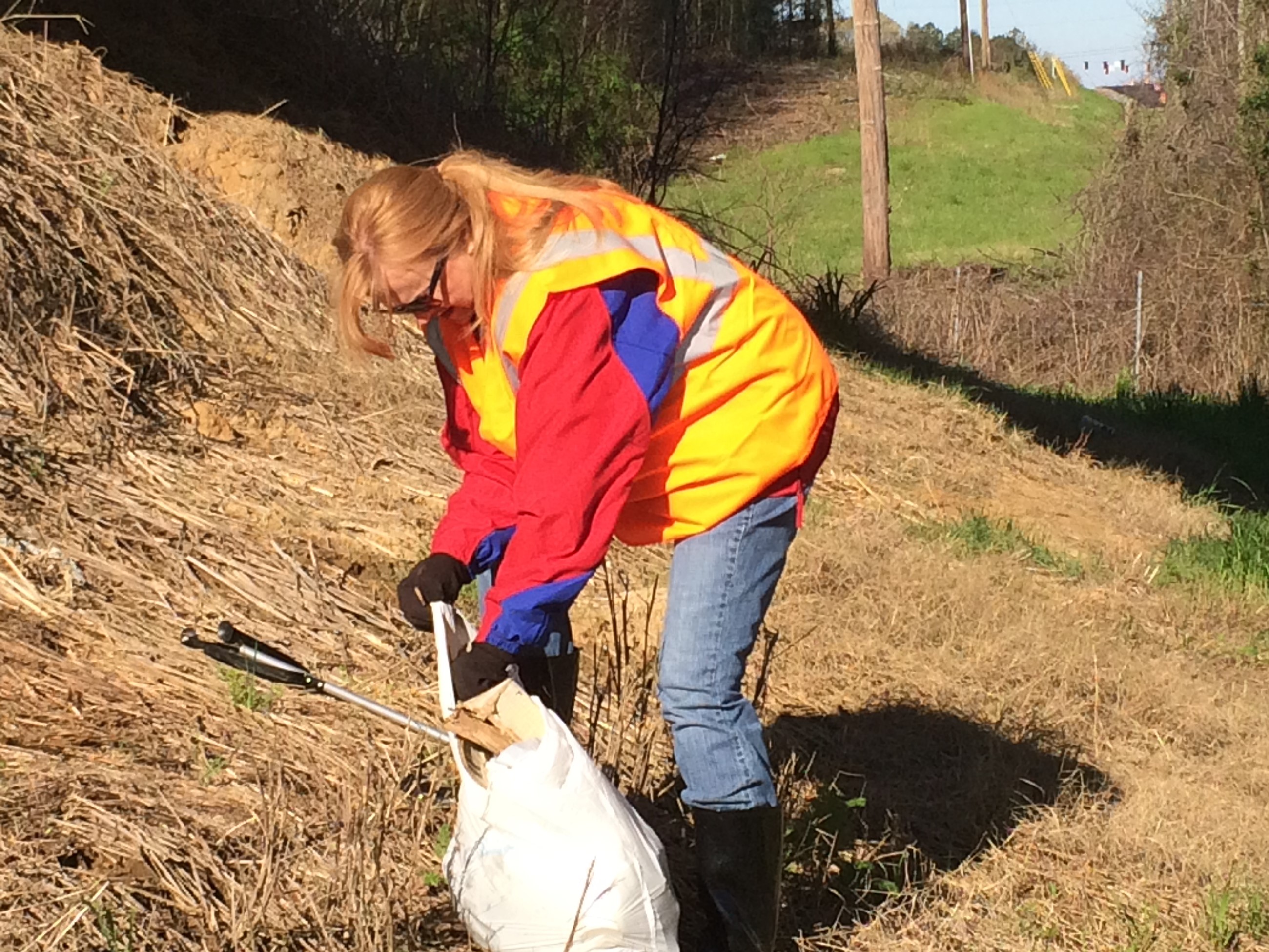County Administrator Vanessa Lynchard and Supervisor Gardner's Star Landing Rd. Team